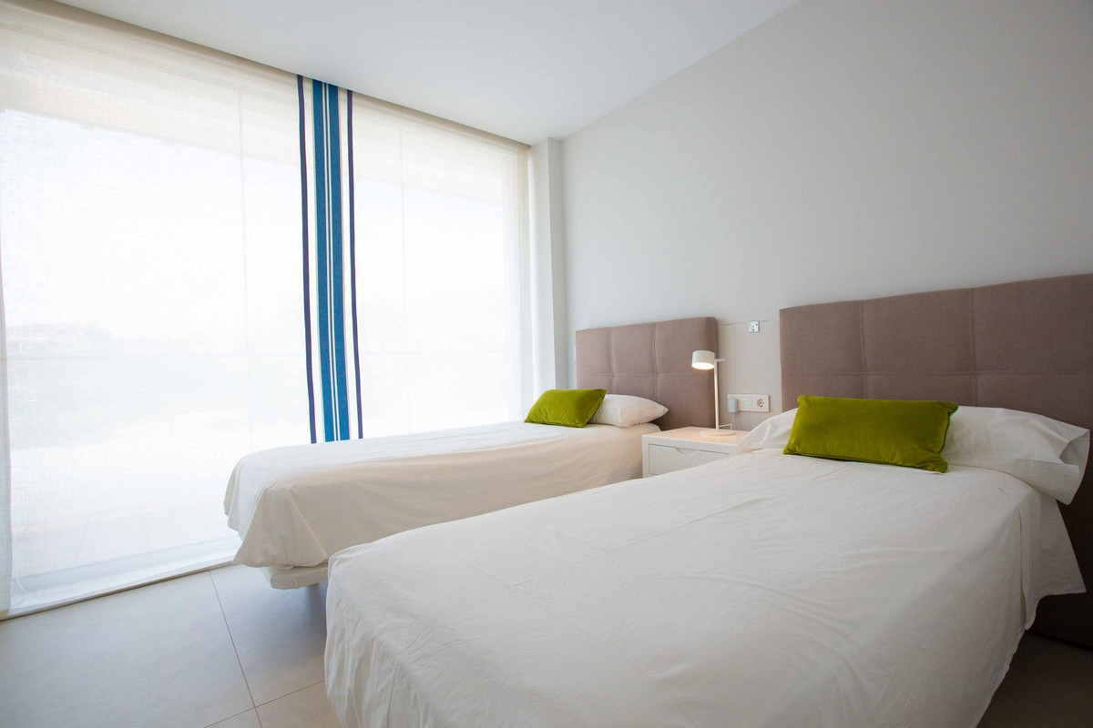 3 Bed Apartment for sale in Estepona Costa Del Sol, Málaga, Spain