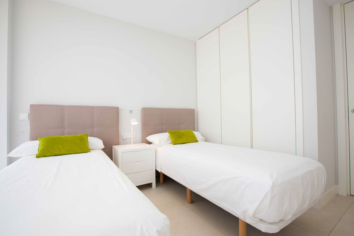 3 Bed Apartment for sale in Estepona Costa Del Sol, Málaga, Spain
