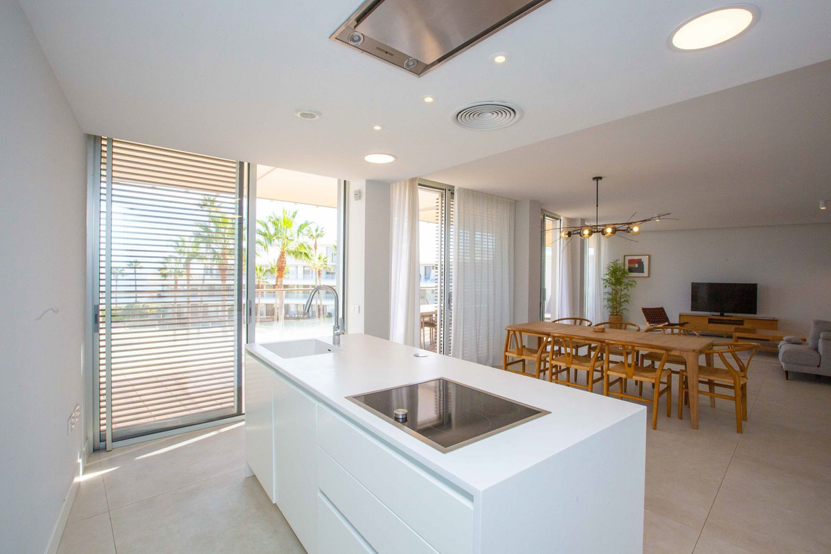 3 Bed Apartment for sale in Estepona Costa Del Sol, Málaga, Spain