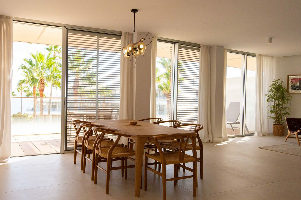 3 Bed Apartment for sale in Estepona Costa Del Sol, Málaga, Spain