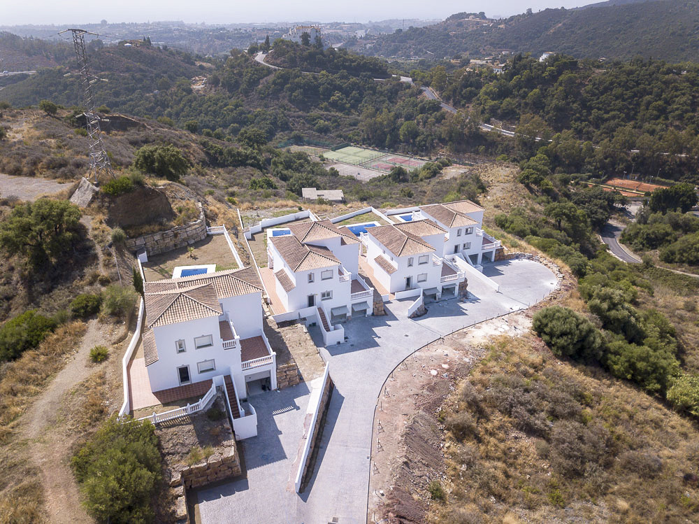4 Bed Townhouse for sale in Estepona Costa Del Sol, Málaga, Spain
