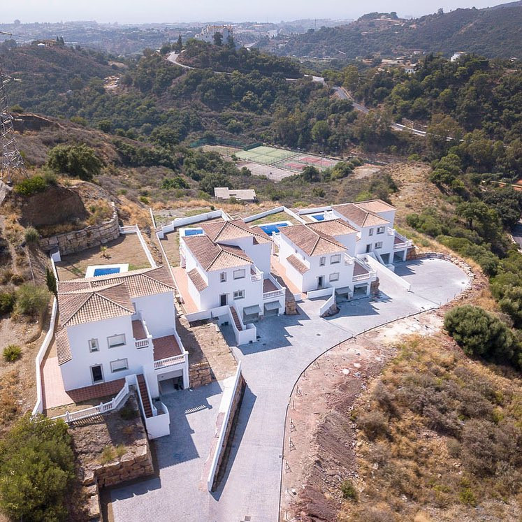 4 Bed Townhouse for sale in Estepona Costa Del Sol, Málaga, Spain
