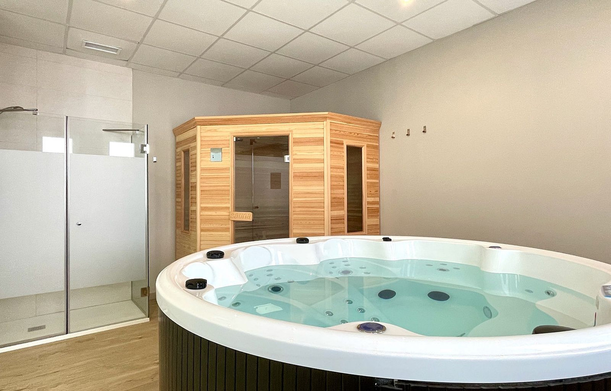 3 Bed Apartment for sale in Benalmadena Costa Del Sol, Málaga, Spain