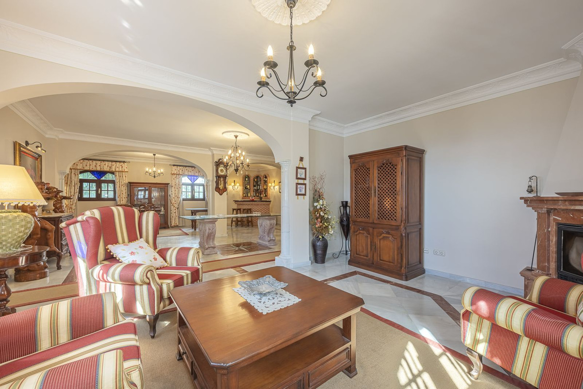 4 Bed Townhouse for sale in Gaucín Costa Del Sol, Málaga, Spain