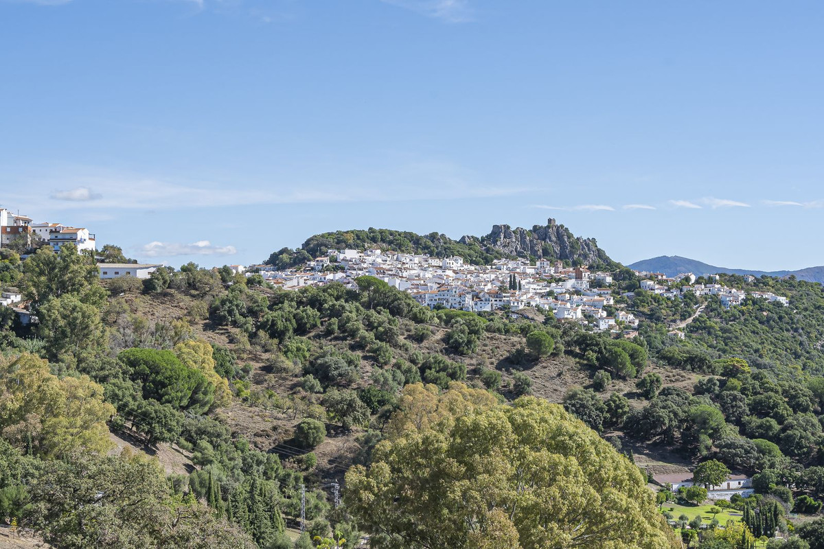 4 Bed Townhouse for sale in Gaucín Costa Del Sol, Málaga, Spain