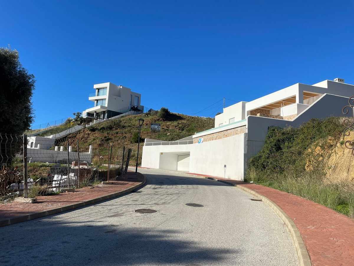5 Bed Plots for sale in Mijas Costa Del Sol, Málaga, Spain