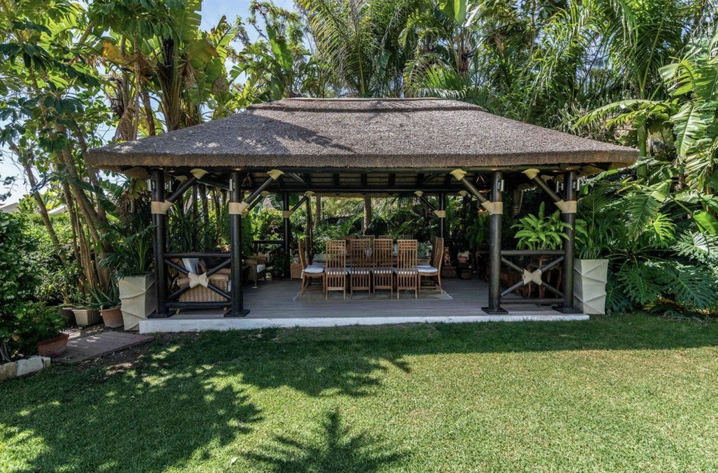 Se vende Villa - Chalet de 5 dormitorios en Costa Del Sol, Málaga, España