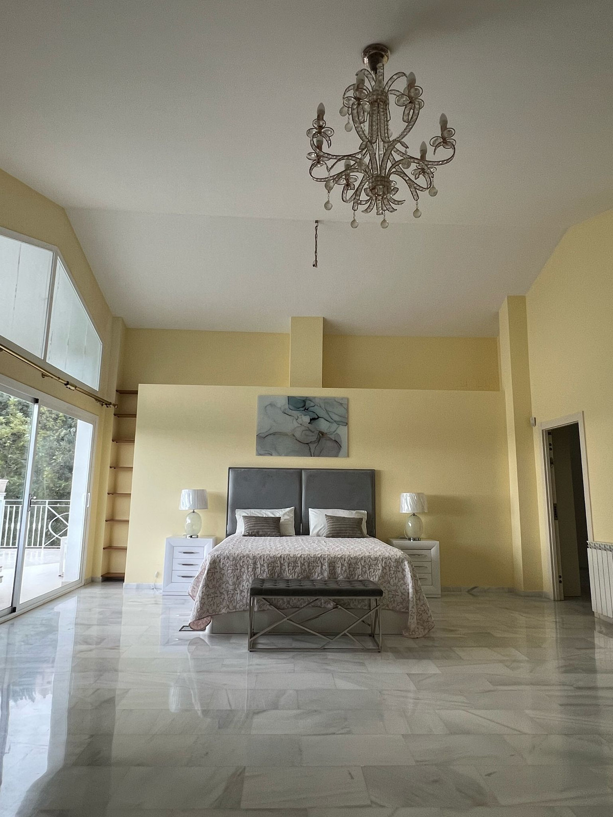Se vende Villa - Chalet de 5 dormitorios en Costa Del Sol, Málaga, España