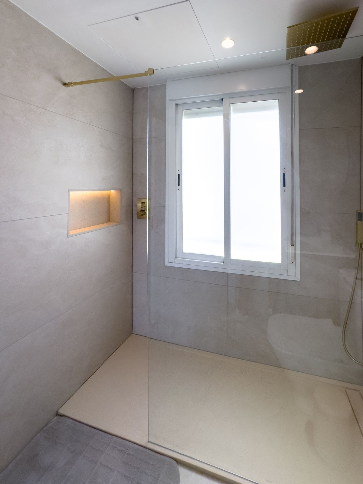 Se vende Ático de 2 dormitorios en Costa Del Sol, Málaga, España