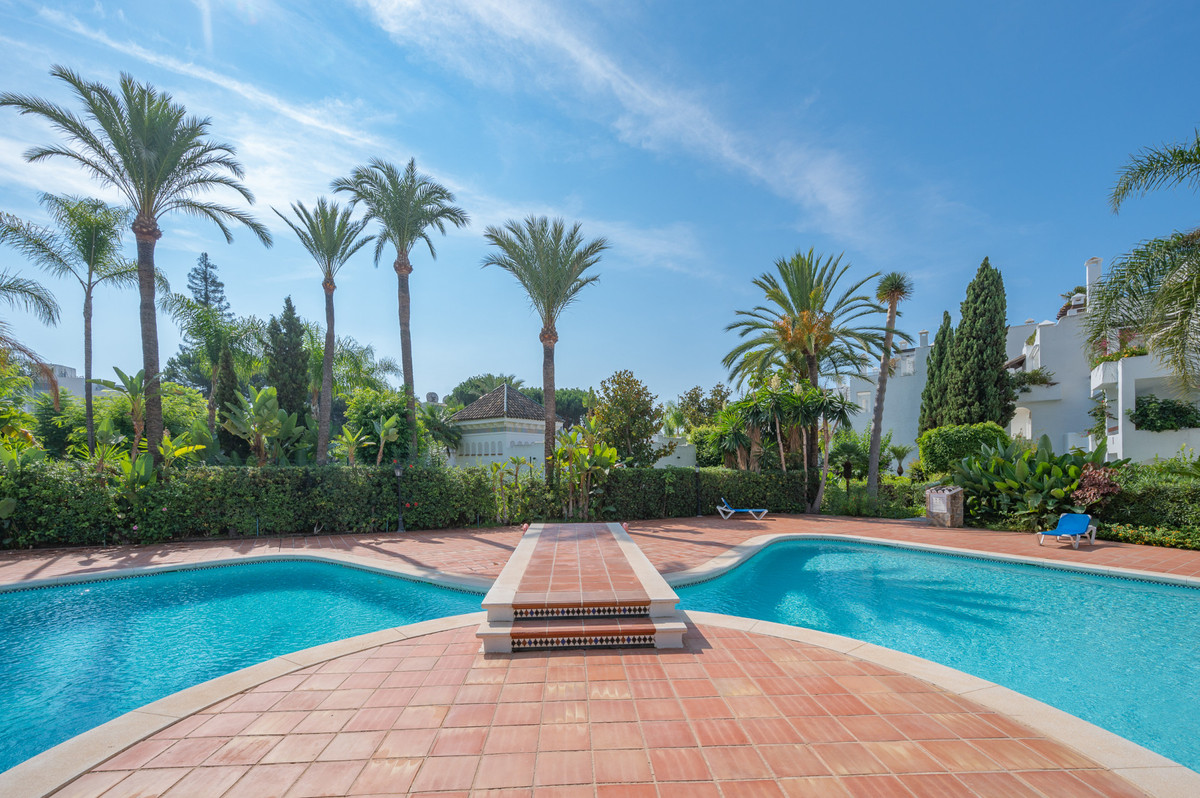 1 Bed Apartment for sale in The Golden Mile Costa Del Sol, Málaga, Spain