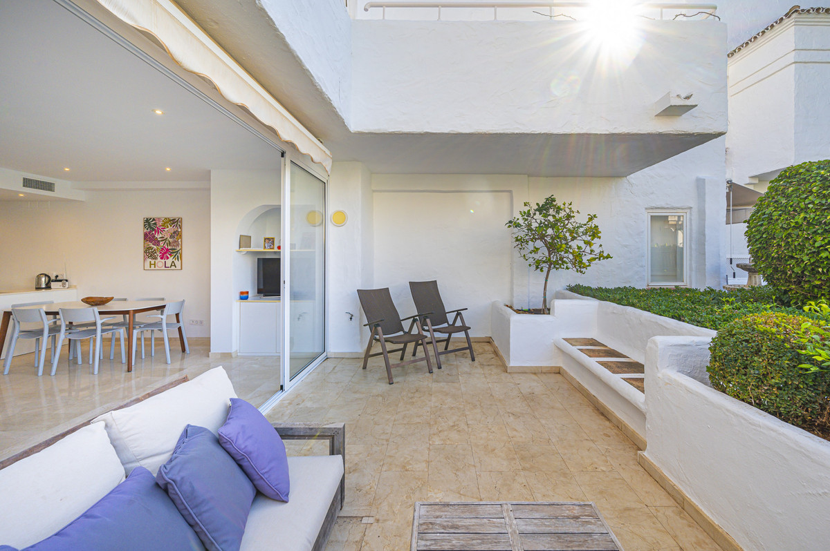 1 Bed Apartment for sale in The Golden Mile Costa Del Sol, Málaga, Spain