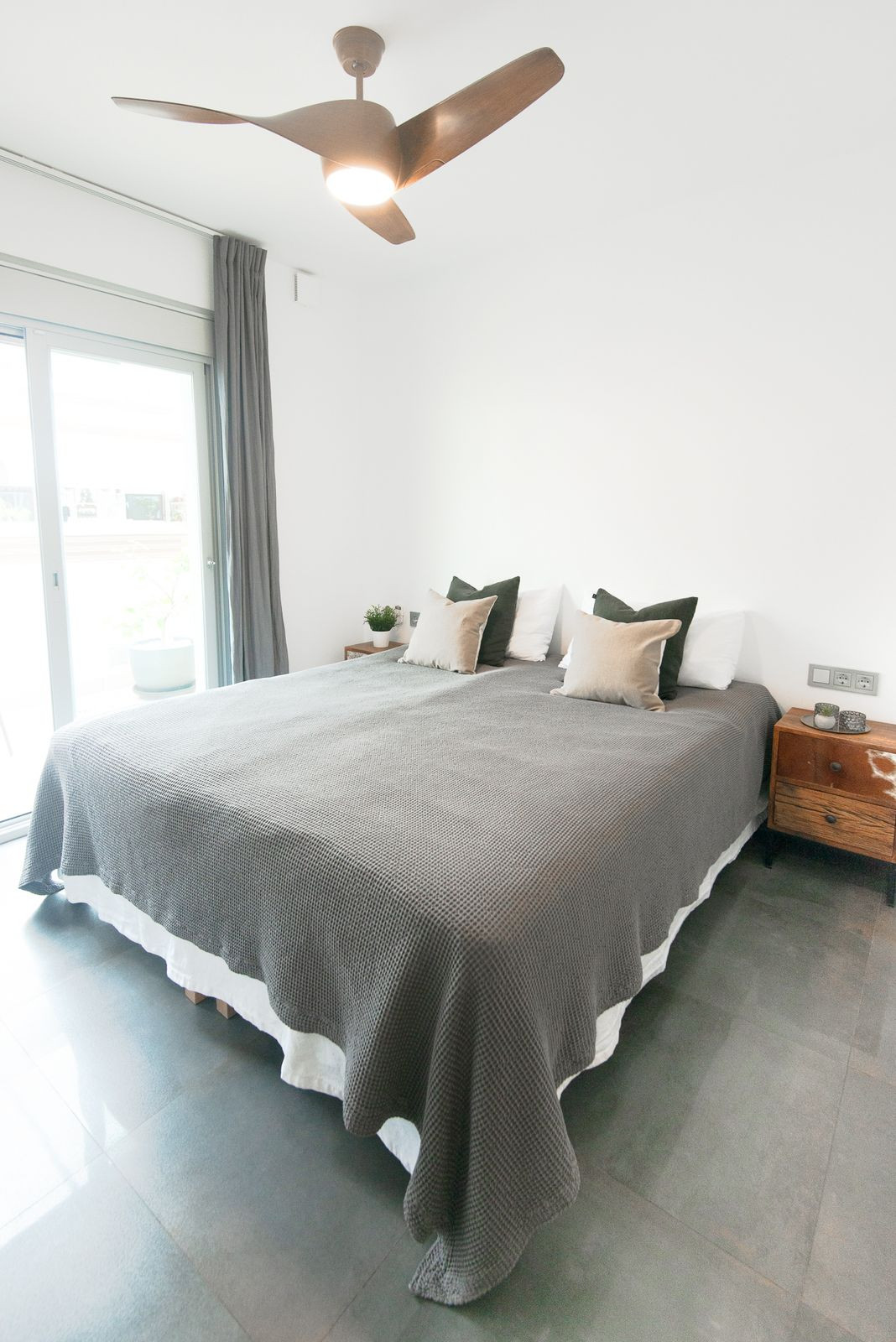 4 Bed Apartment for sale in Fuengirola Costa Del Sol, Málaga, Spain