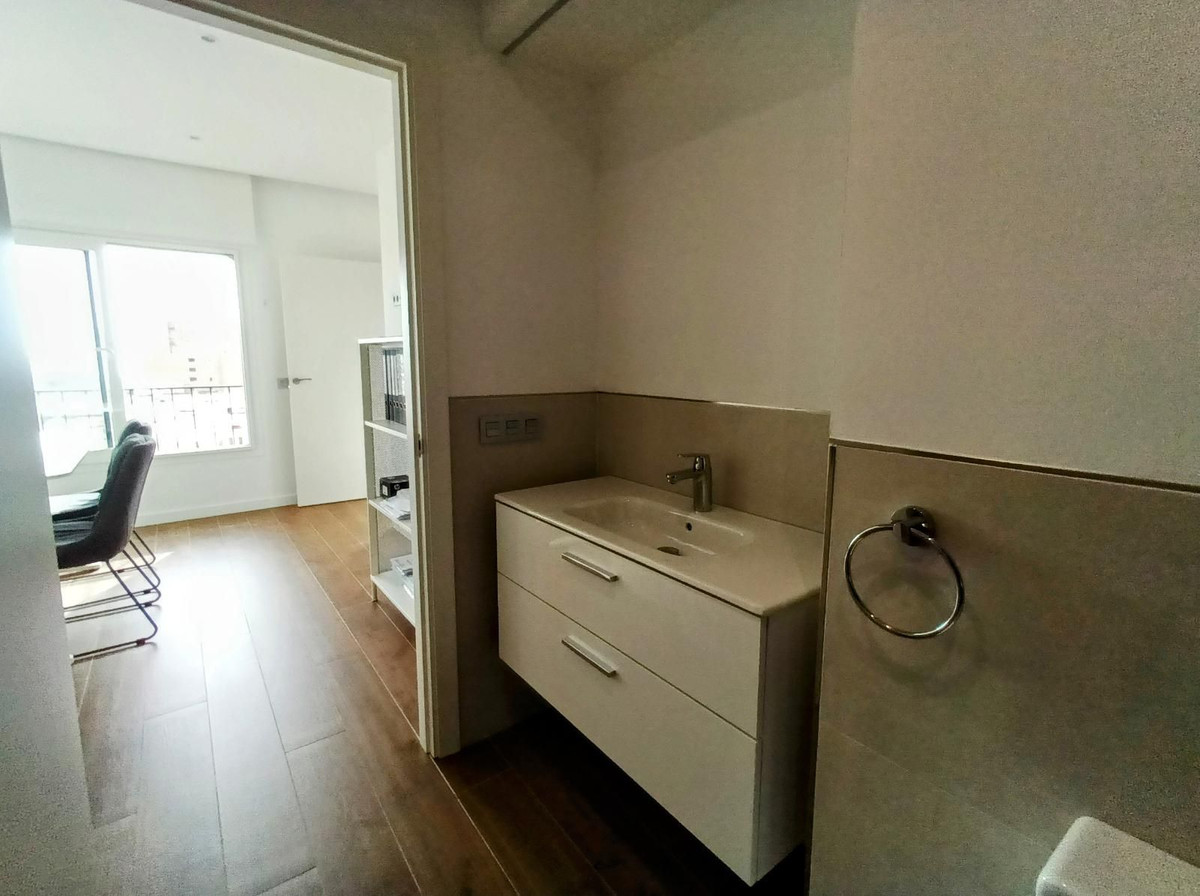 Se vende Apartamento Planta Media de 1 dormitorios en Costa Del Sol, Málaga, España