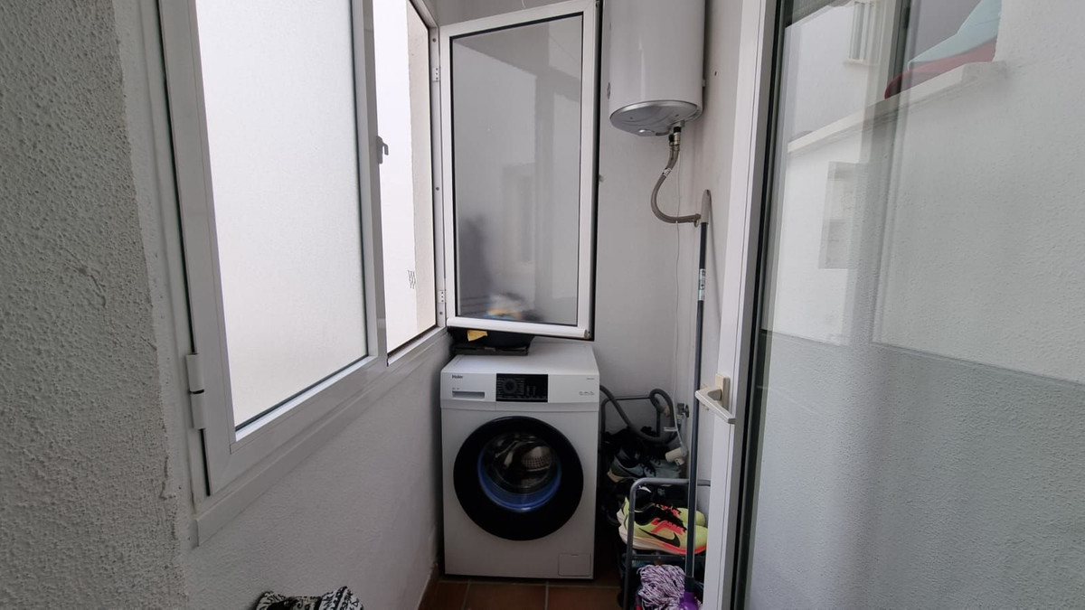 2 Bed Apartment for sale in San Luis De Sabinillas Costa Del Sol, Málaga, Spain