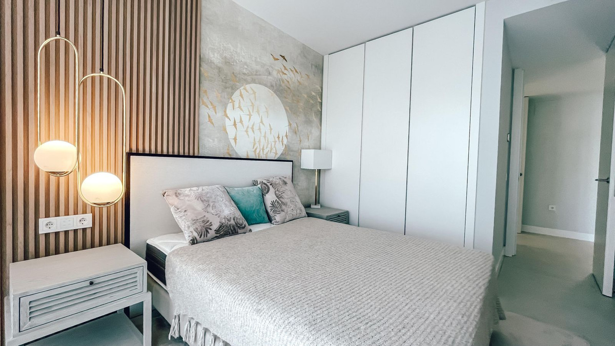 3 Bed Apartment for sale in Estepona Costa Del Sol, Málaga, Spain
