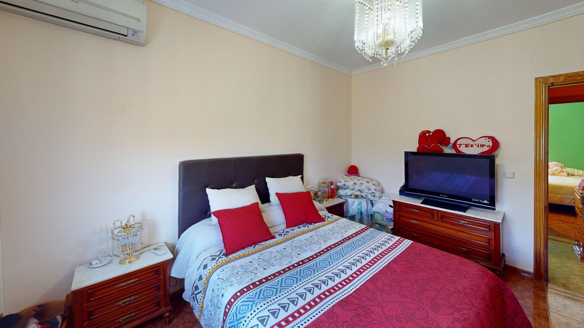 3 Bed Townhouse for sale in Vélezmálaga Costa Del Sol East, Málaga, Spain