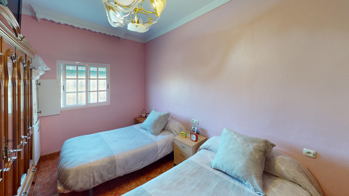 3 Bed Townhouse for sale in Vélezmálaga Costa Del Sol East, Málaga, Spain