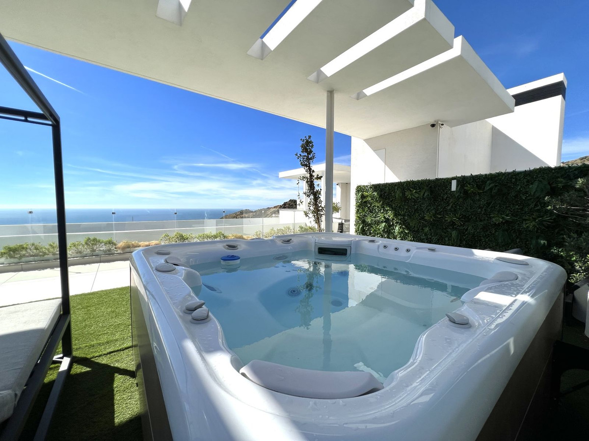 Se vende Ático de 3 dormitorios en Costa Del Sol, Málaga, España