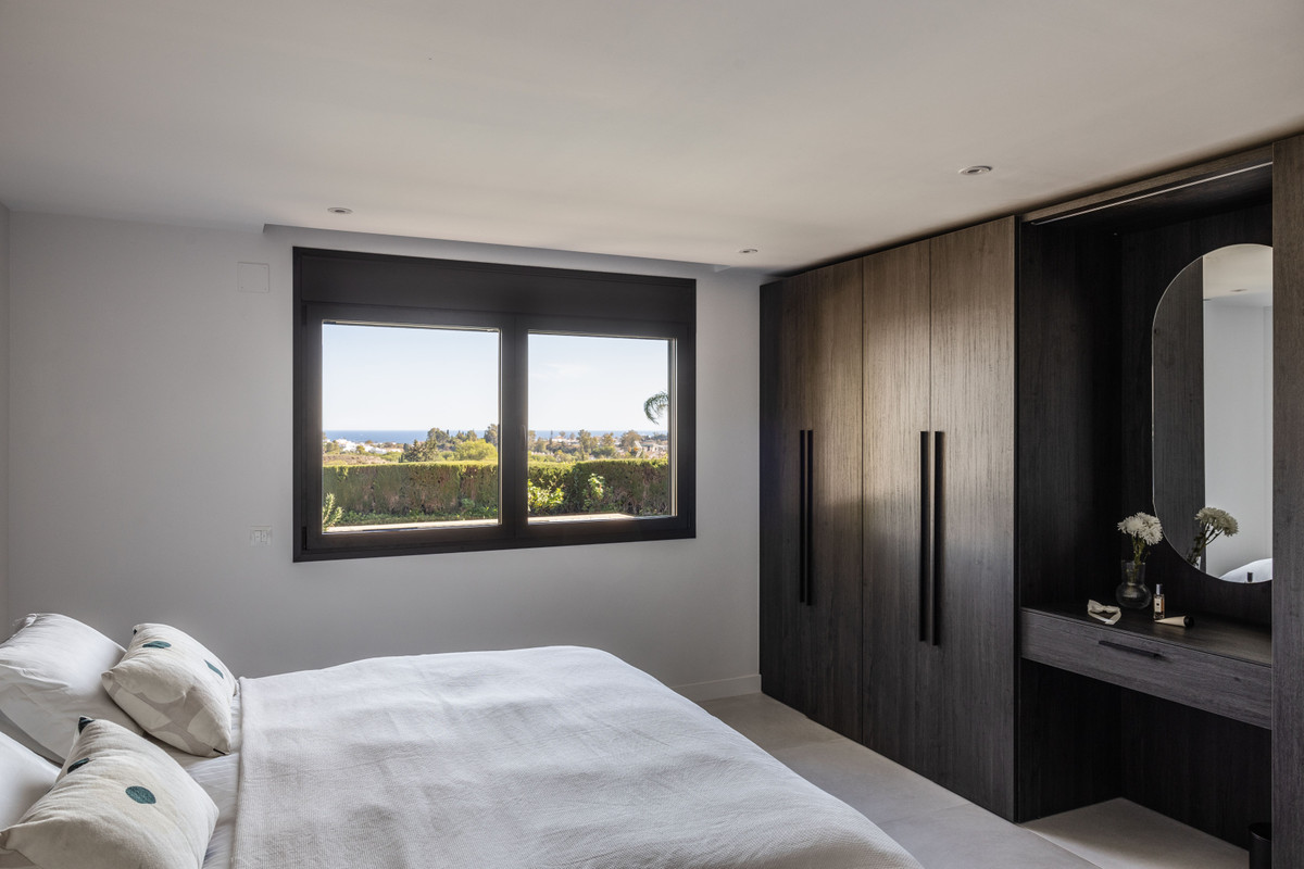 3 Bed Townhouse for sale in La Quinta Costa Del Sol, Málaga, Spain