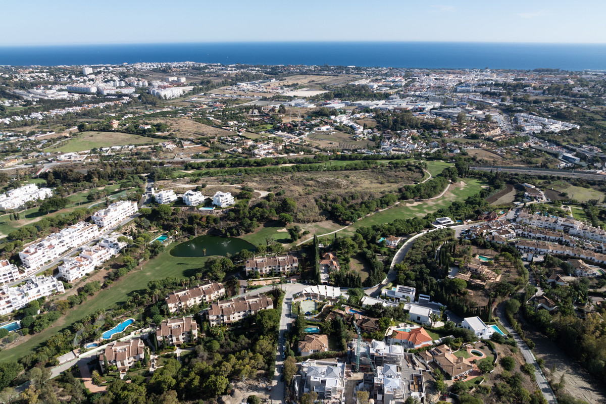 3 Bed Townhouse for sale in La Quinta Costa Del Sol, Málaga, Spain