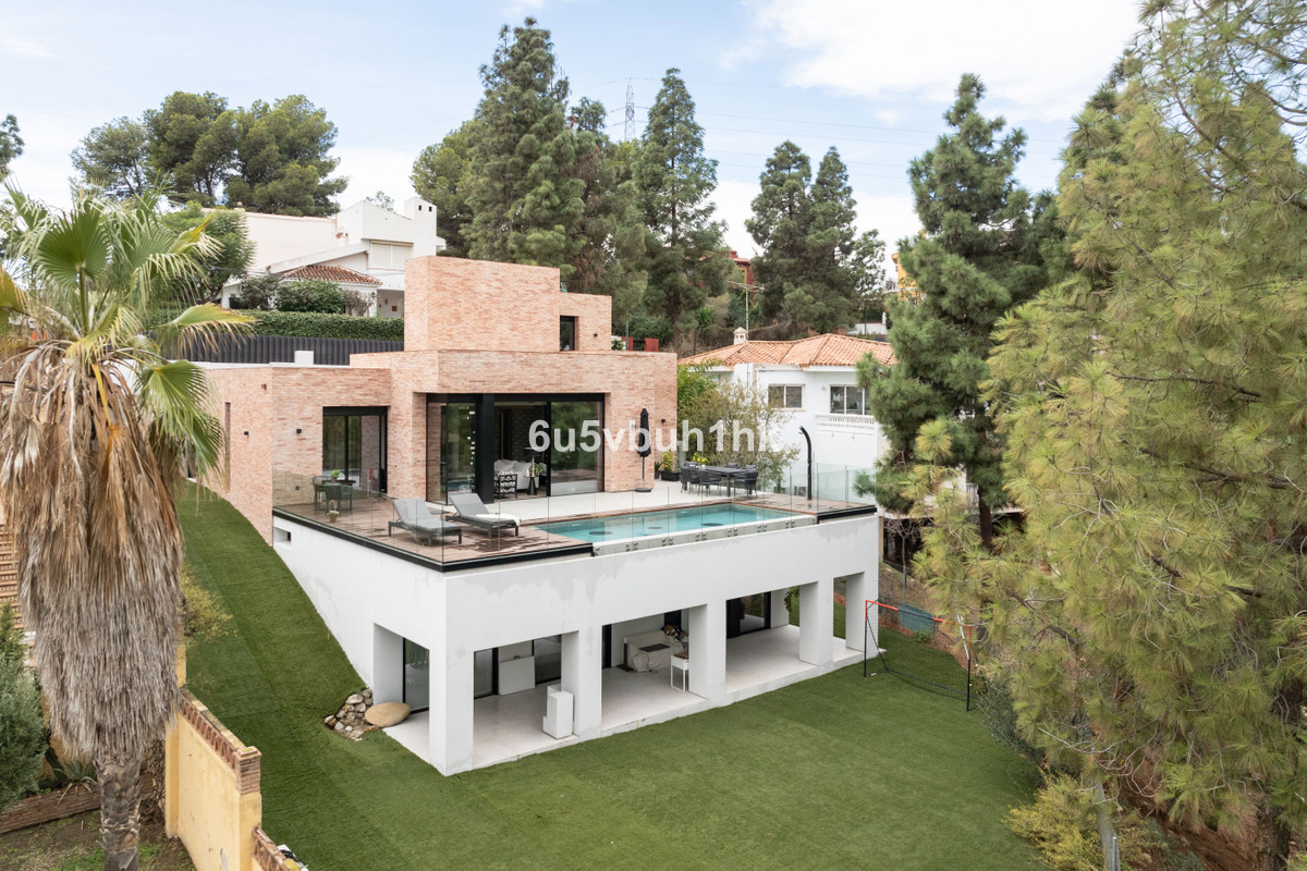 4 Bed Townhouse for sale in El Atabal Málaga Ciudad, Málaga, Spain
