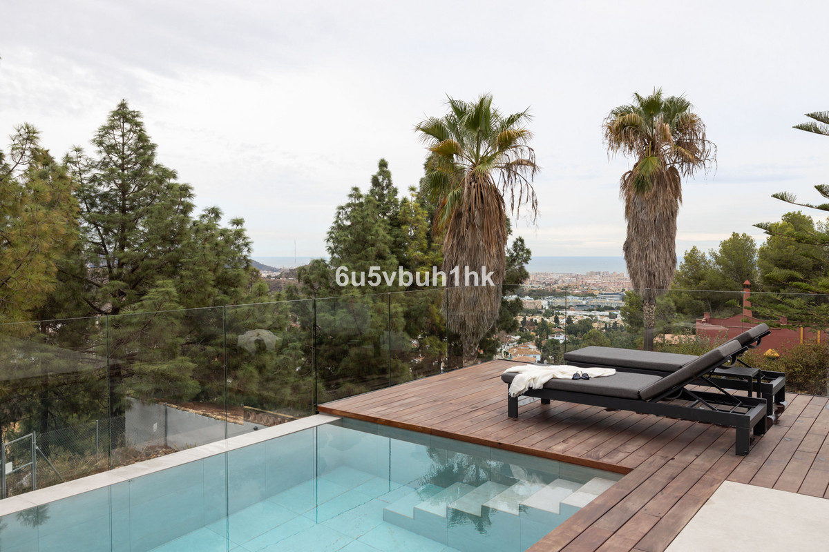 4 Bed Townhouse for sale in El Atabal Málaga Ciudad, Málaga, Spain