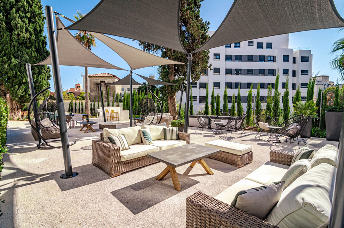 3 Bed Apartment for sale in Marbella Costa Del Sol, Málaga, Spain