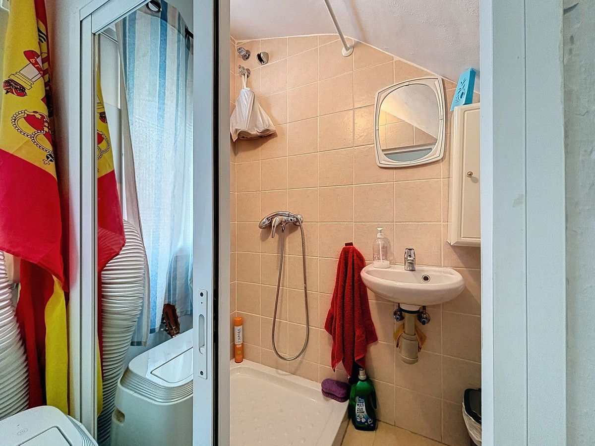 Se vende Pareada de 3 dormitorios en Costa Del Sol East, Málaga, España