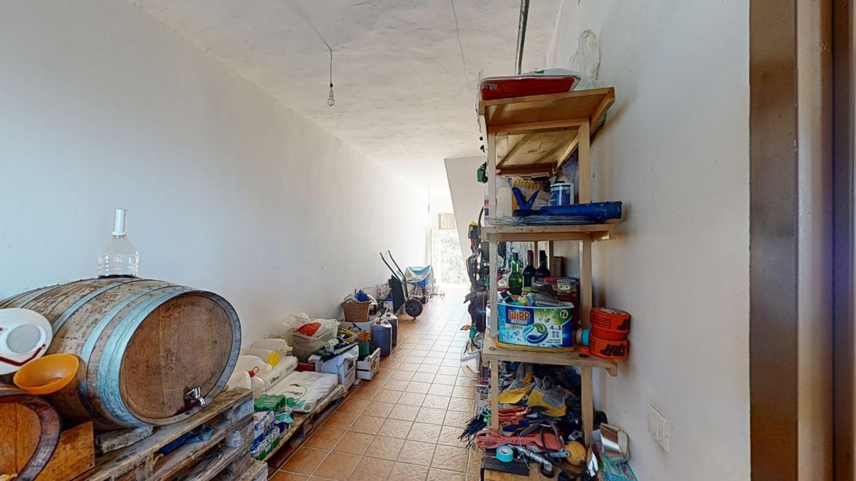 Se vende Villa - Chalet de 5 dormitorios en Costa Del Sol East, Málaga, España