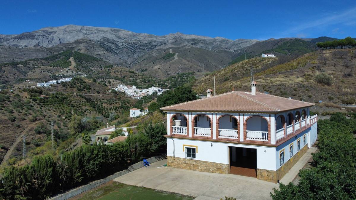 Se vende Villa - Chalet de 5 dormitorios en Costa Del Sol East, Málaga, España