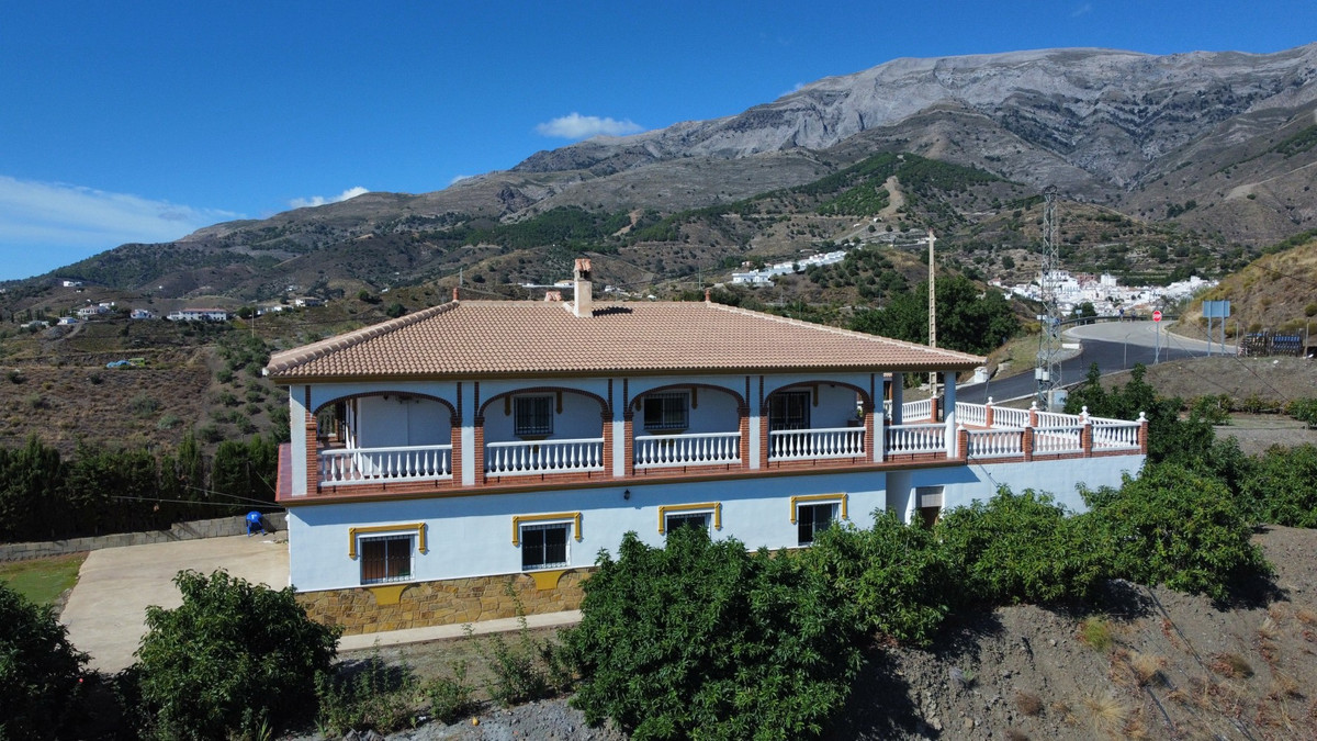 Se vende Villa - Chalet de 5 dormitorios en Costa Del Sol East, Málaga, España