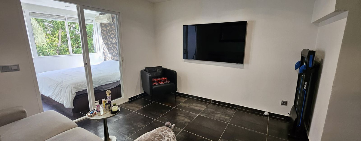 Se vende Estudio Planta Media de 1 dormitorios en Costa Del Sol, Málaga, España