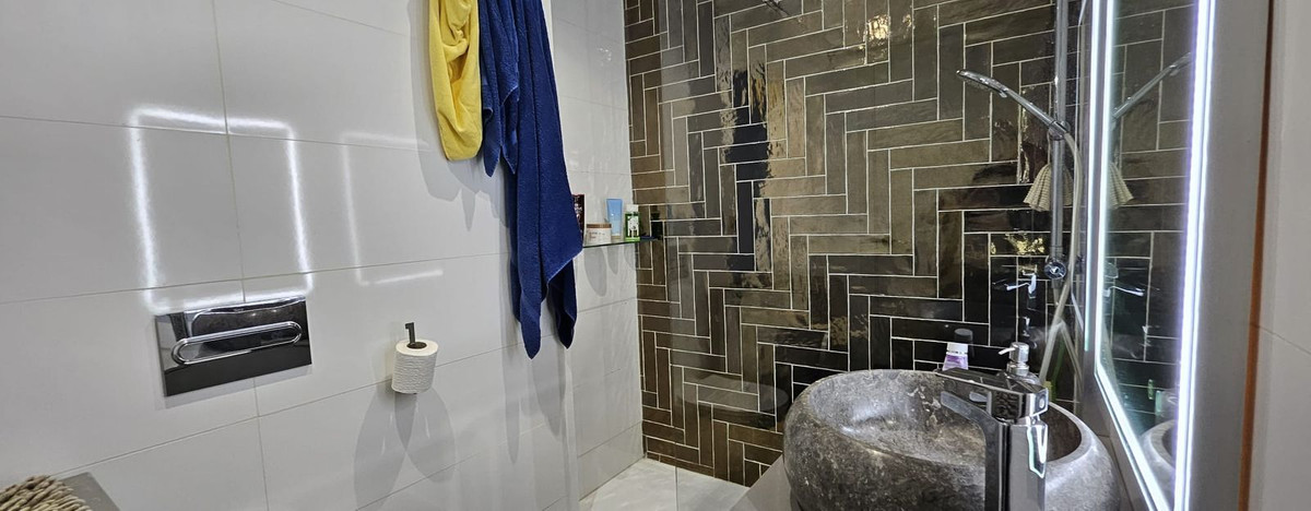 Se vende Estudio Planta Media de 1 dormitorios en Costa Del Sol, Málaga, España