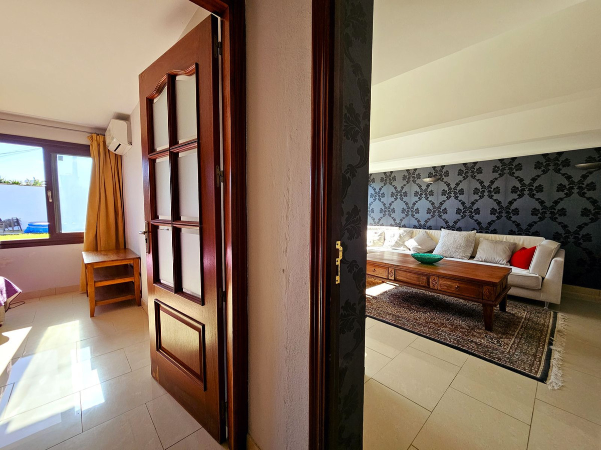 6 Bed Townhouse for sale in Estepona Costa Del Sol, Málaga, Spain