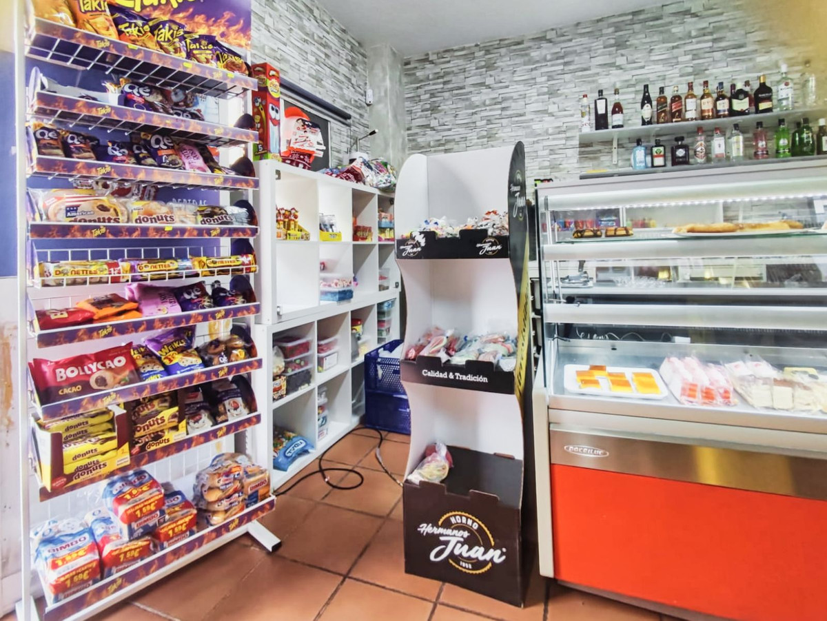 Se vende Tienda  en Costa Del Sol, Málaga, España