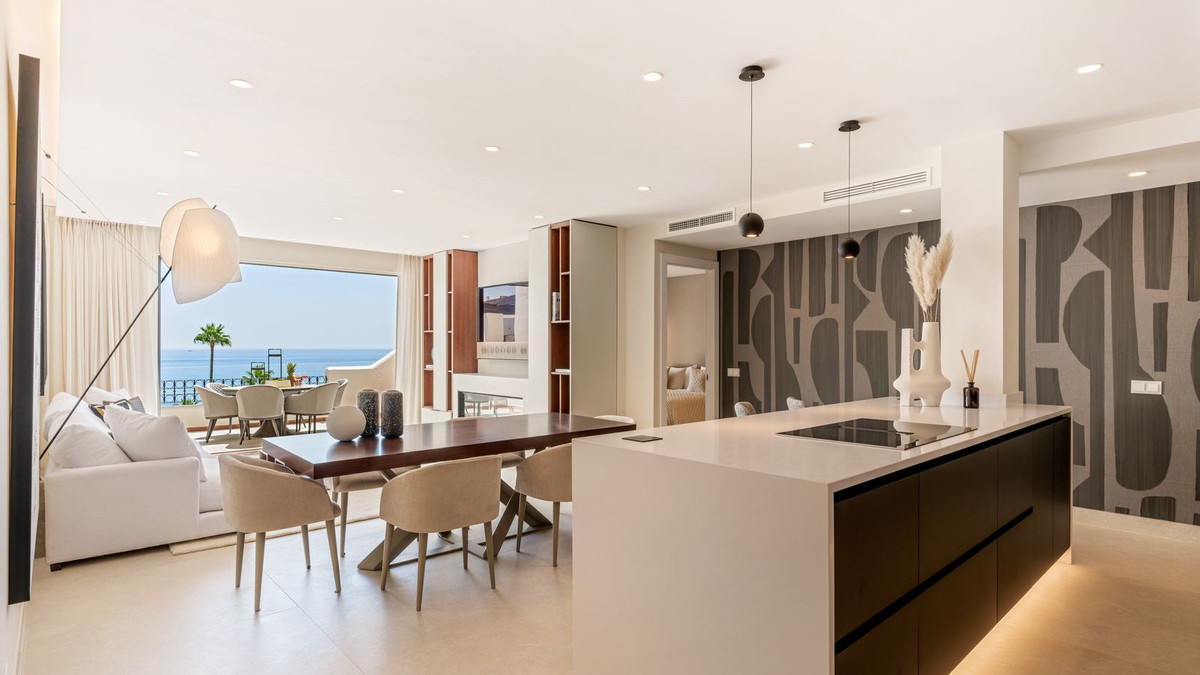 3 Bed Apartment for sale in New Golden Mile Costa Del Sol, Málaga, Spain