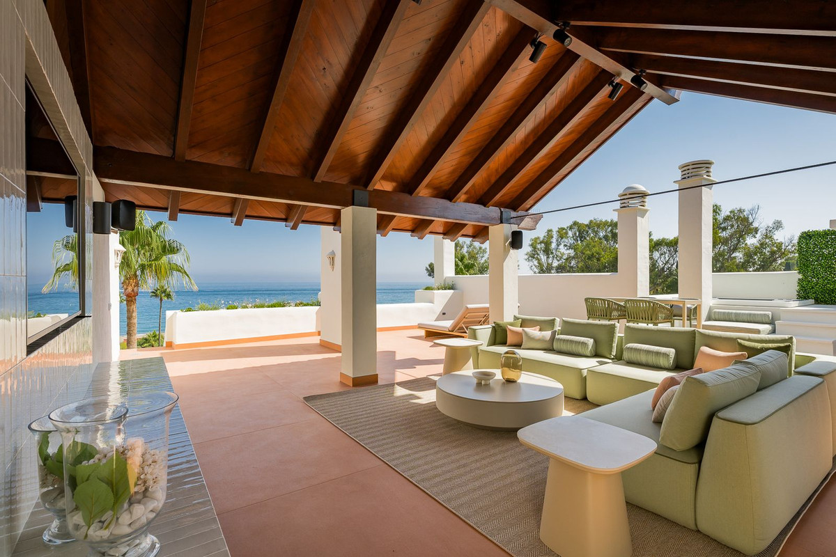 3 Bed Apartment for sale in New Golden Mile Costa Del Sol, Málaga, Spain