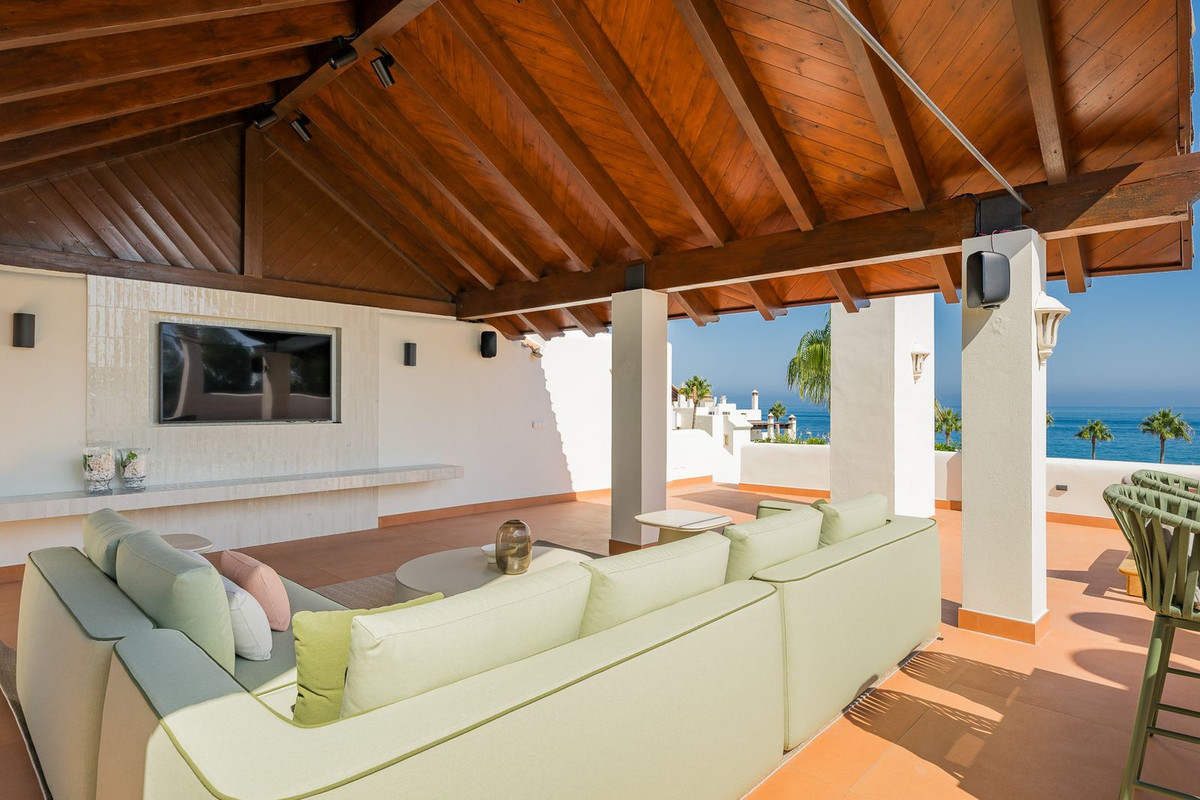 3 Bed Apartment for sale in New Golden Mile Costa Del Sol, Málaga, Spain