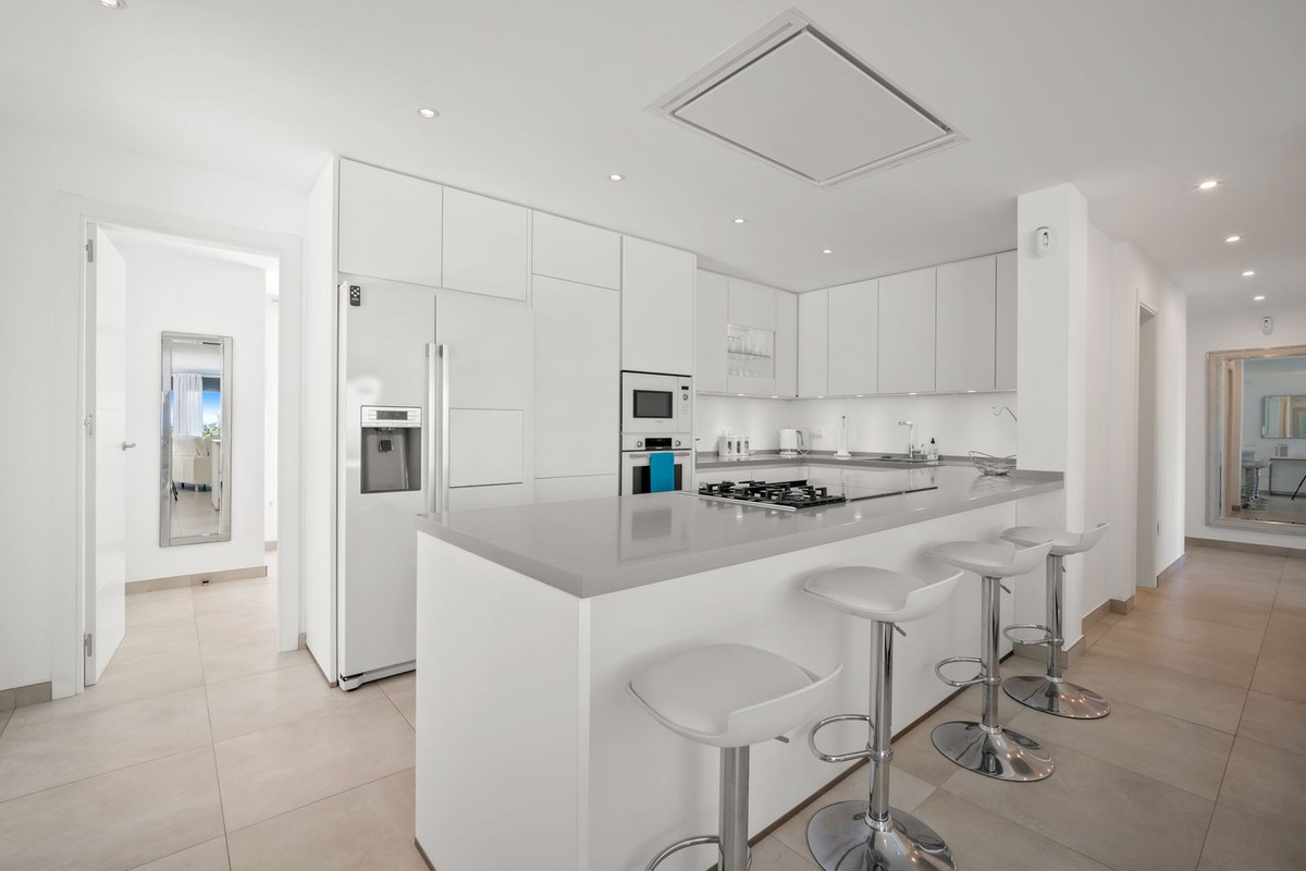 5 Bed Townhouse for sale in Torrenueva Costa Del Sol, Málaga, Spain