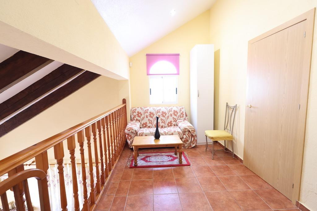 Se vende Villa - Chalet de 4 dormitorios en Costa Blanca, Alicante, España
