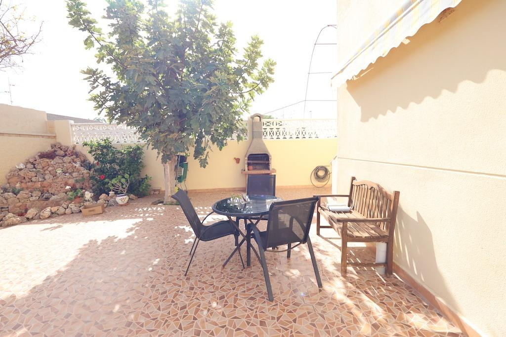 Se vende Villa - Chalet de 4 dormitorios en Costa Blanca, Alicante, España