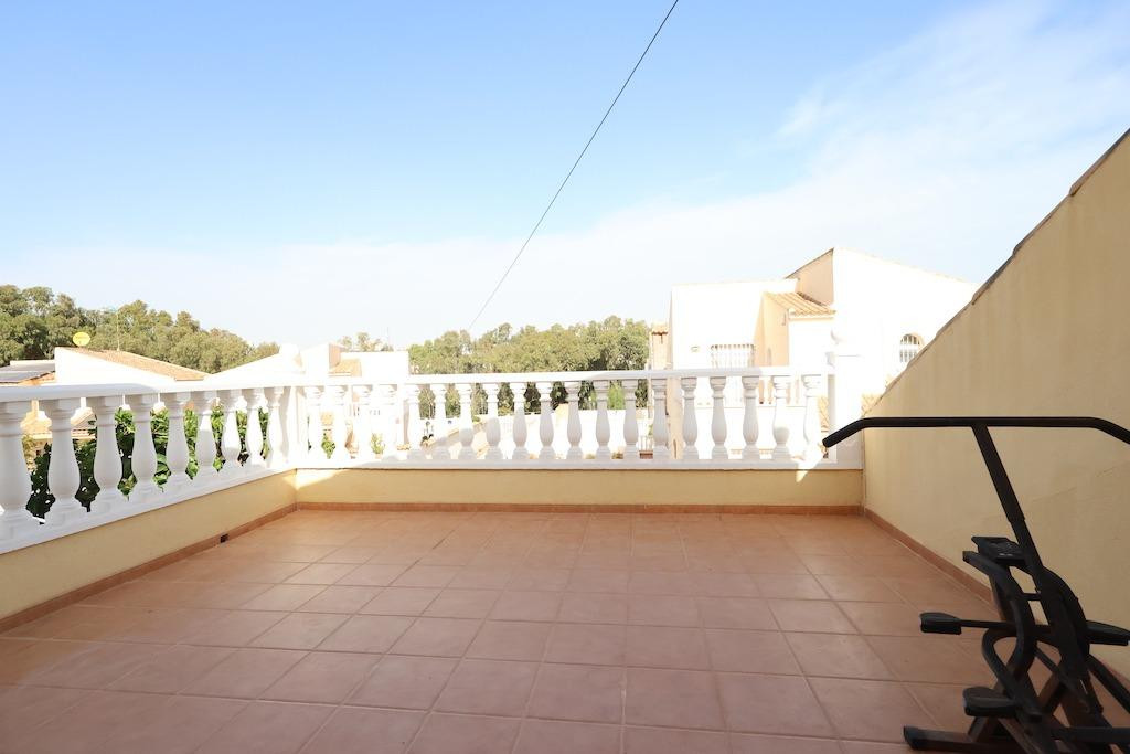 Se vende Villa - Chalet de 4 dormitorios en Costa Blanca, Alicante, España
