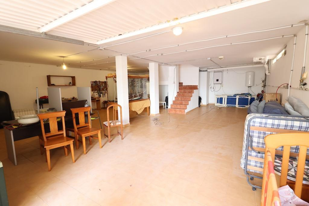 Se vende Villa - Chalet de 4 dormitorios en Costa Blanca, Alicante, España