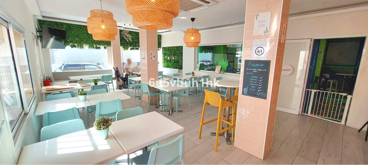 Commercial unit for sale in Fuengirola Costa Del Sol, Málaga, Spain