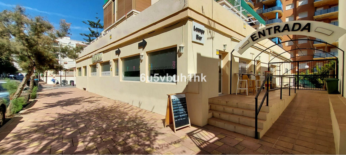 Commercial unit for sale in Fuengirola Costa Del Sol, Málaga, Spain