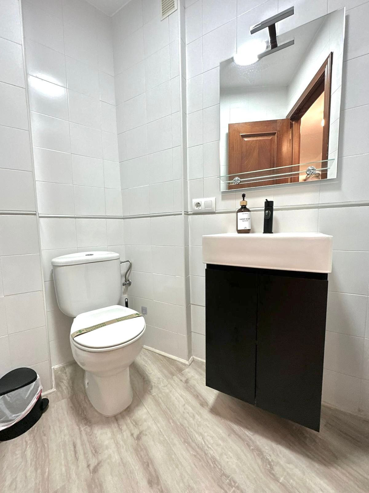Se vende Apartamento Planta Baja de 2 dormitorios en Costa Del Sol, Málaga, España