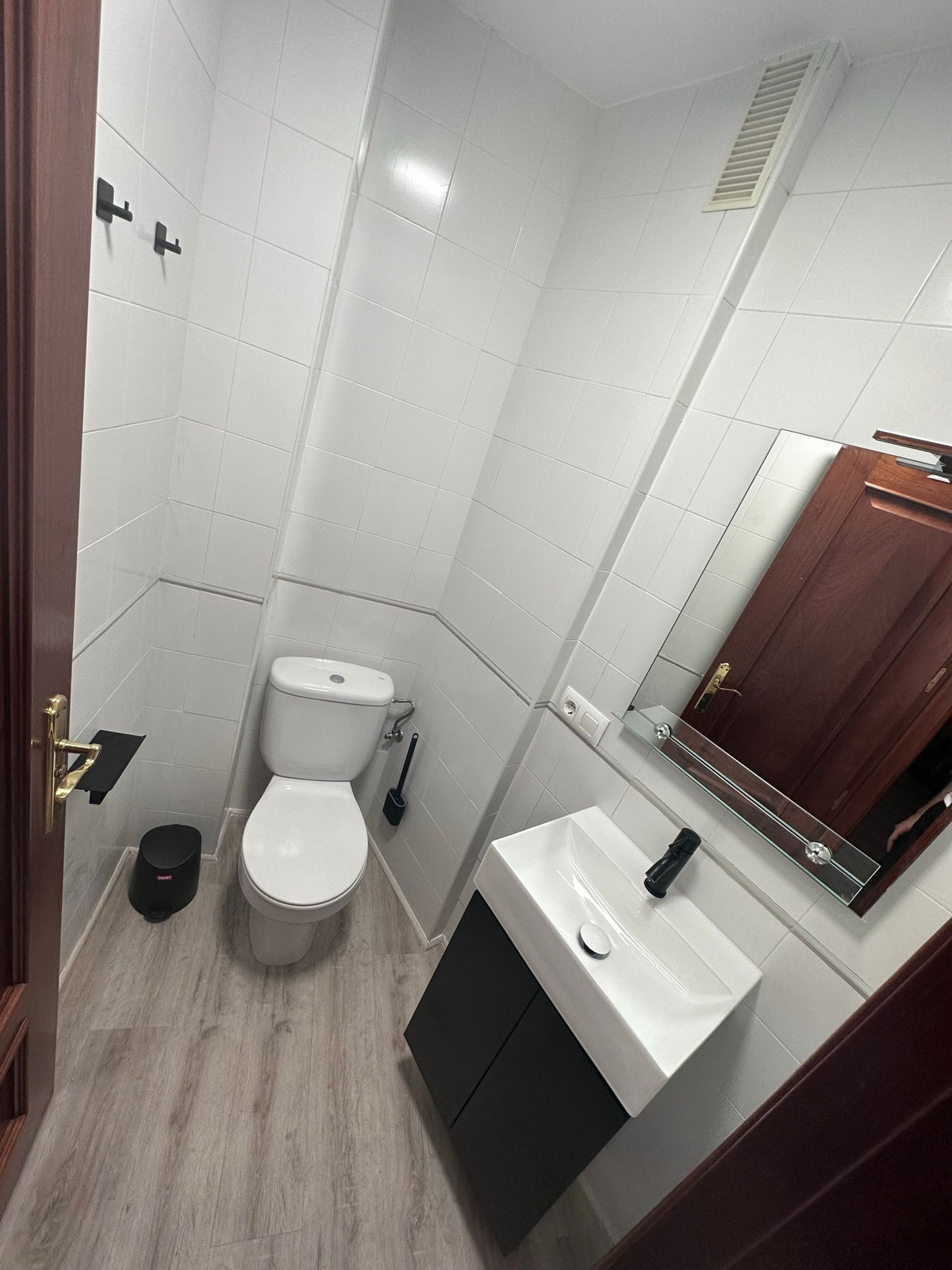 Se vende Apartamento Planta Baja de 2 dormitorios en Costa Del Sol, Málaga, España