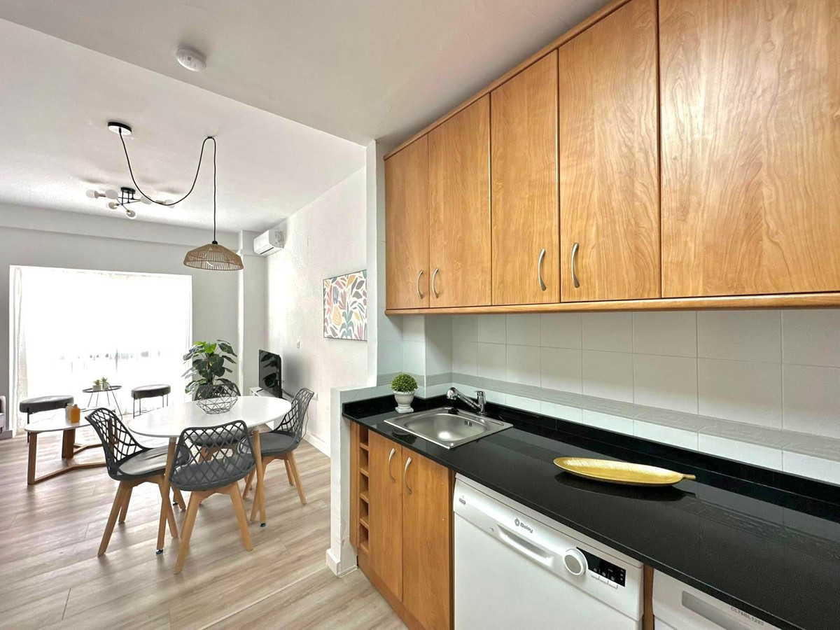 Se vende Apartamento Planta Baja de 2 dormitorios en Costa Del Sol, Málaga, España