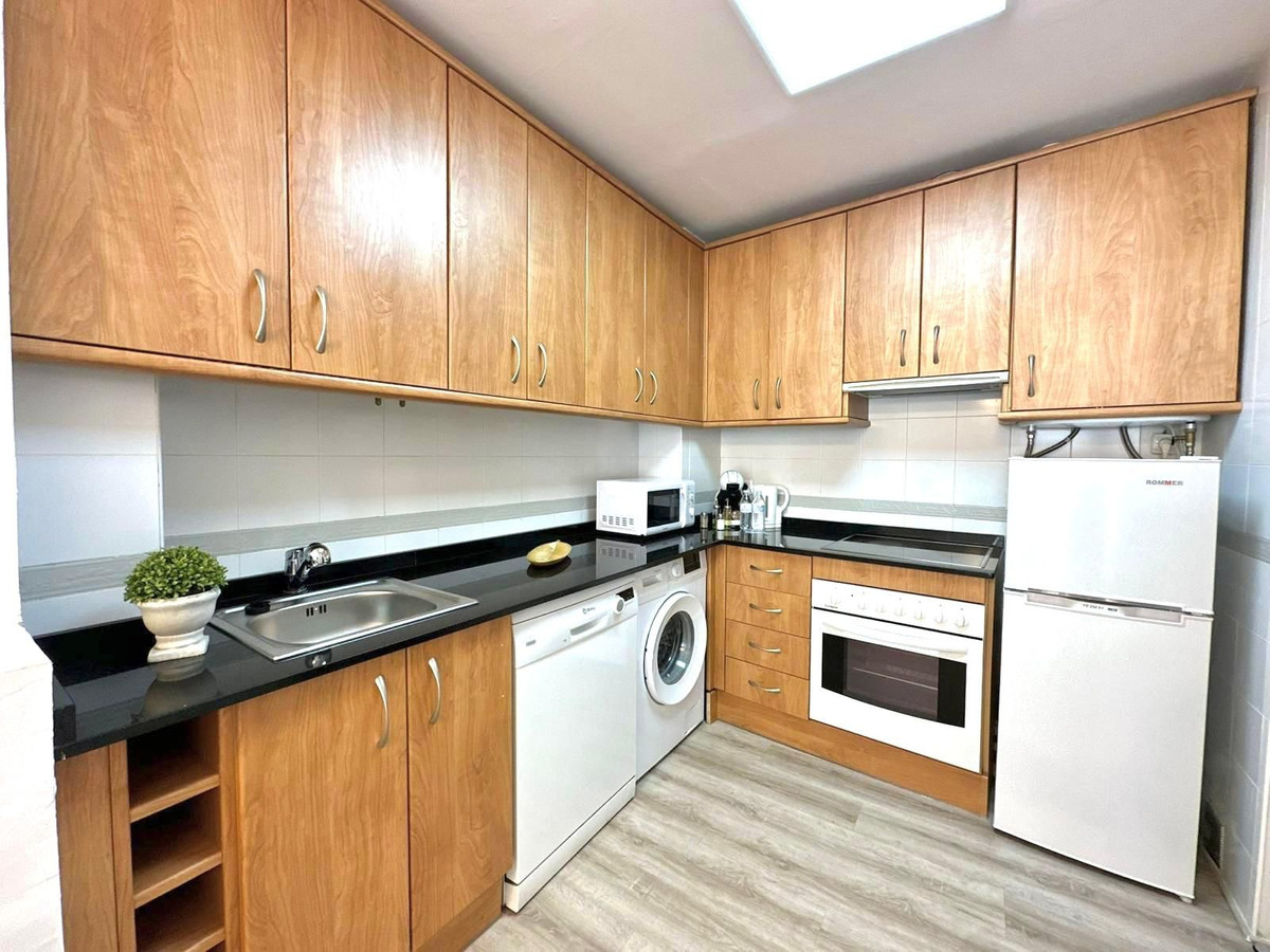 Se vende Apartamento Planta Baja de 2 dormitorios en Costa Del Sol, Málaga, España