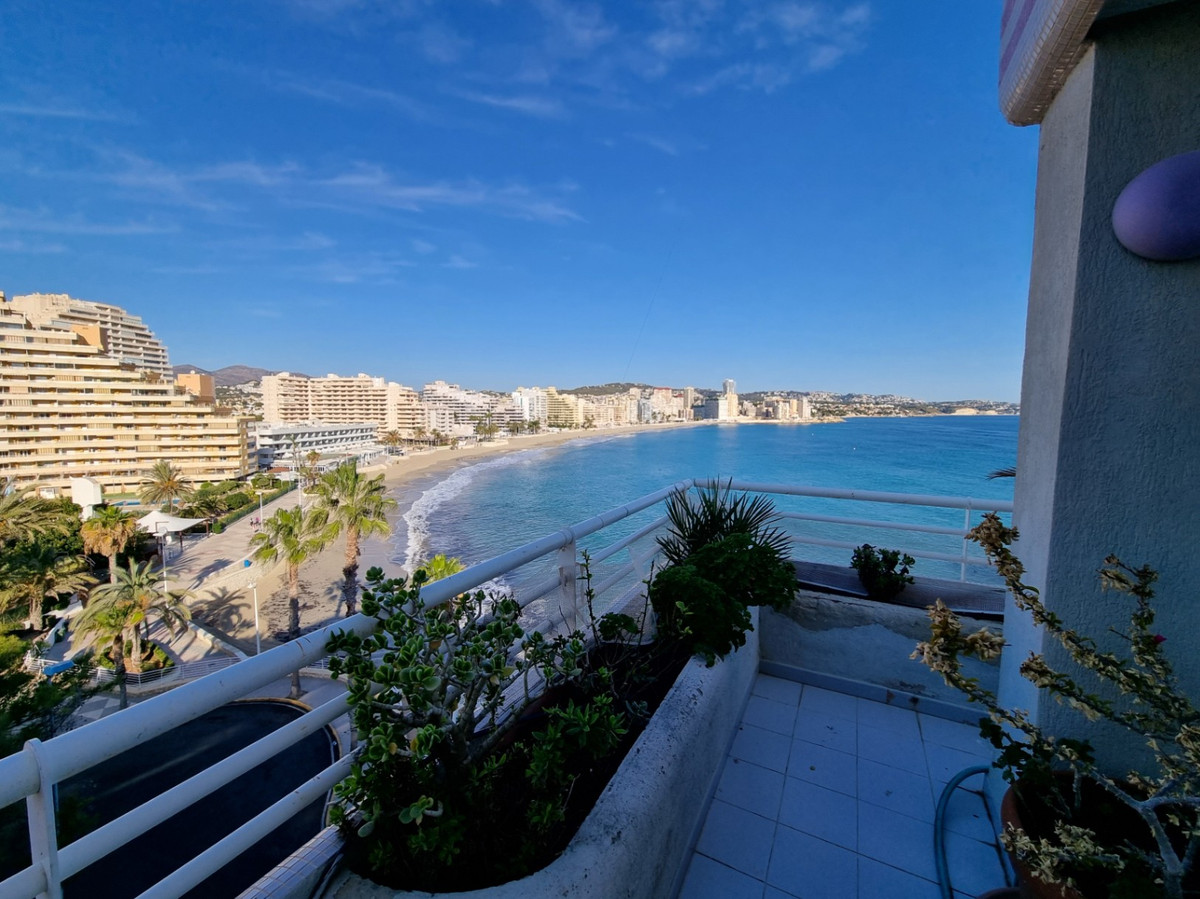 2 Bed Apartment for sale in Calpe Costa Blanca, Alicante, Spain